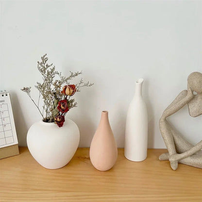 Minimalism Ceramic Vases | Nordic Art Flower Bottle Desktop Ornament Living Room Office Desktop Vase Table Decor Accessories